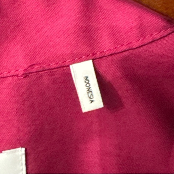 Women's Foxcroft Magenta Collared Button Front Blouse - Picture 4 of 12